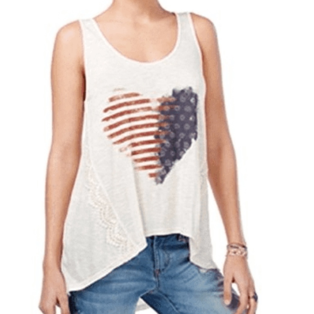 NWT Women’s Americana Pullover Top Heart & American Flag Gauze-Like Size LbIvory